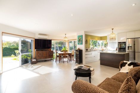 Photo of property in 50 Park Road, Greenmeadows, Napier, 4112