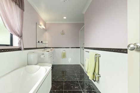 Photo of property in 15 Rowesdale Drive, Ohauiti, Tauranga, 3112