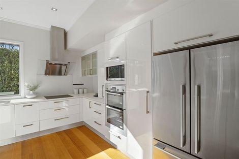 Photo of property in 48a Deep Creek Road, Torbay, Auckland, 0630