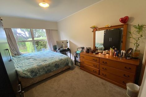 Photo of property in 48 Onewa Road, Northcote Point, Auckland, 0627