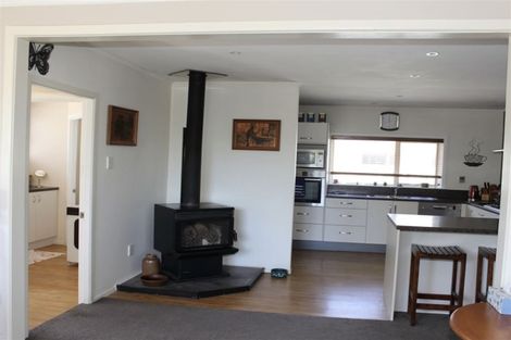 Photo of property in 10 Crofton Road, Harewood, Christchurch, 8051