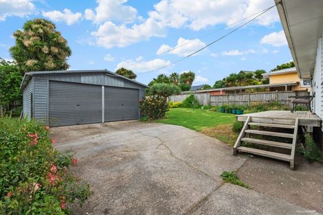 Photo of property in 12 Alan Avenue, Henderson, Auckland, 0610