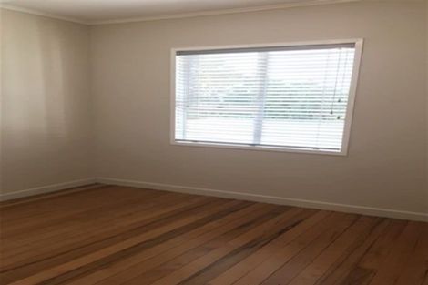 Photo of property in 20 Trig Road, West Harbour, Auckland, 0618