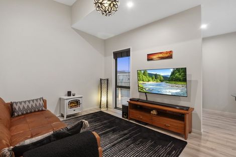 Photo of property in 82 Awataha Crescent, Pyes Pa, Tauranga, 3110