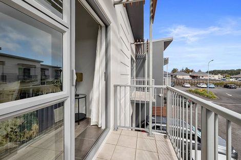 Photo of property in 9/38 Maratahu Street, Westown, New Plymouth, 4310