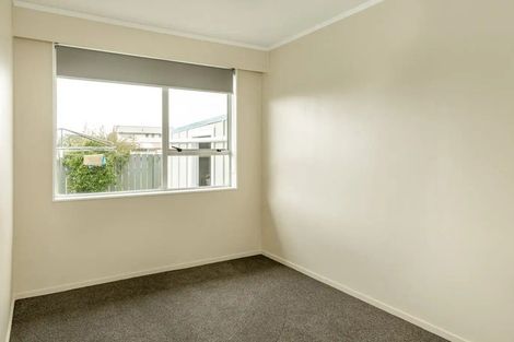 Photo of property in 25-27 Romilly Street, Westport, 7825