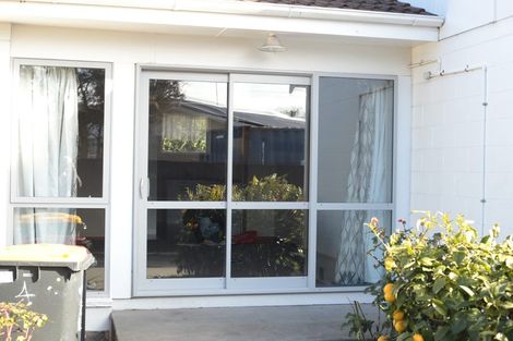 Photo of property in 3/16 Hargest Crescent, Sydenham, Christchurch, 8023