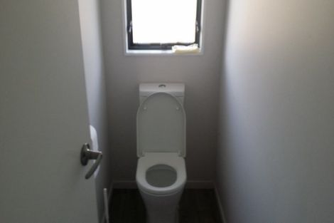 Photo of property in 7 Robina Court, Burswood, Auckland, 2013