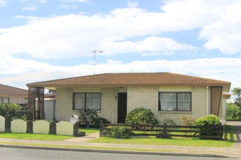 Photo of property in 1/83 Gloucester Road, Mount Maunganui, 3116