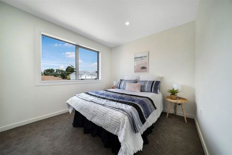 Photo of property in 11d Reid Road, New Lynn, Auckland, 0600