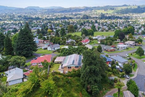 Photo of property in 5 Edward Street, Western Heights, Rotorua, 3015