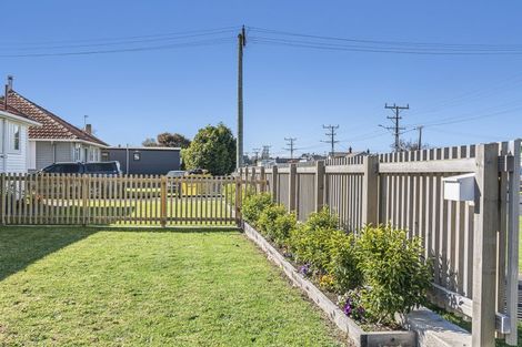 Photo of property in 38-40 Parris Street, Waitara, 4320