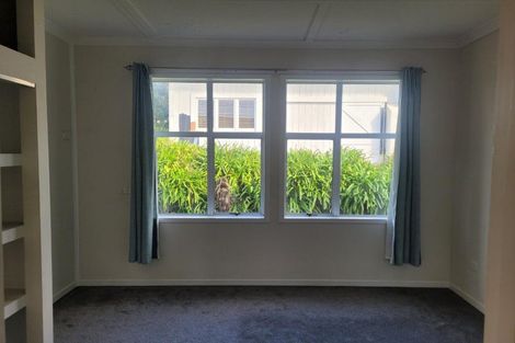 Photo of property in 12 Northgate, Strandon, New Plymouth, 4312