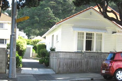 Photo of property in 10 Dundas Street, Seatoun, Wellington, 6022