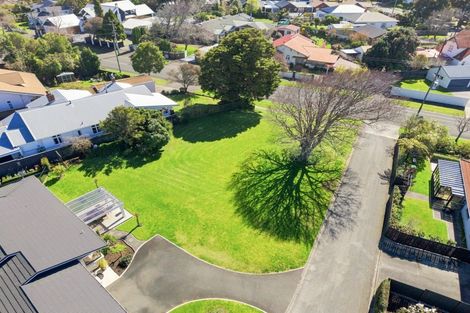 Photo of property in 25 Grey Street, College Estate, Wanganui, 4500