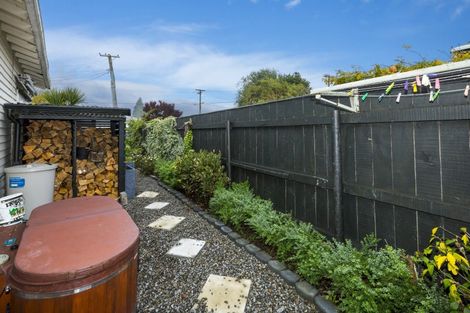 Photo of property in 2a Bentinck Street, Wallaceville, Upper Hutt, 5018