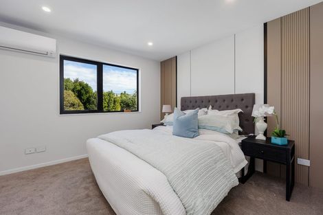 Photo of property in 111 Sycamore Drive, Sunnynook, Auckland, 0620