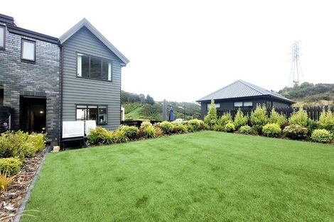 Photo of property in 3 Holystone Road, Whitby, Porirua, 5024