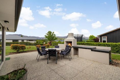 Photo of property in 77 Ferry Hill Drive, Lower Shotover, Queenstown, 9371