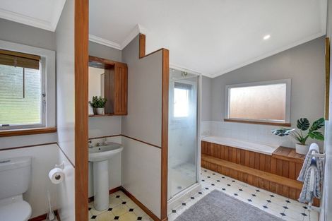 Photo of property in 46 Sydney Street, Caversham, Dunedin, 9011