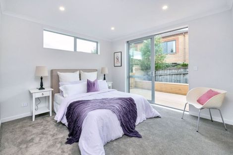 Photo of property in 4 Lagonda Rise, Oteha, Auckland, 0632