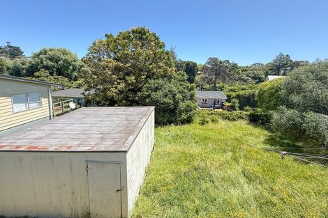 Photo of property in 13 Hellyers Street, Birkdale, Auckland, 0626