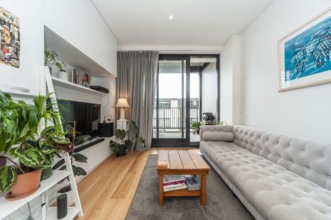 Photo of property in 104/11 Jean Caldwell Way, Island Bay, 6023