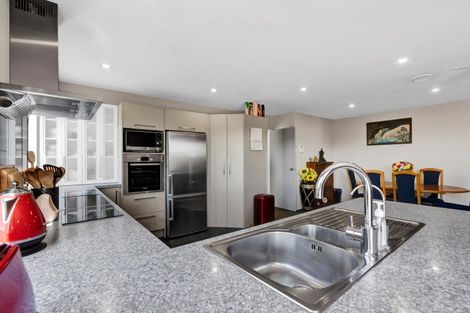 Photo of property in 14d Maple Crescent, Whalers Gate, New Plymouth, 4310