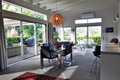 Photo of property in 5 Mandeno Drive, Kerikeri, 0230