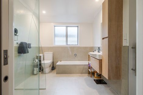 Photo of property in 94 Monrad Street, Highbury, Palmerston North, 4412