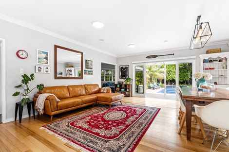 Photo of property in 36 Glengarry Avenue, Manly, Whangaparaoa, 0930