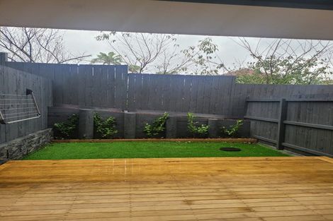 Photo of property in 6/13 Grove Lane, Pakuranga, Auckland, 2010