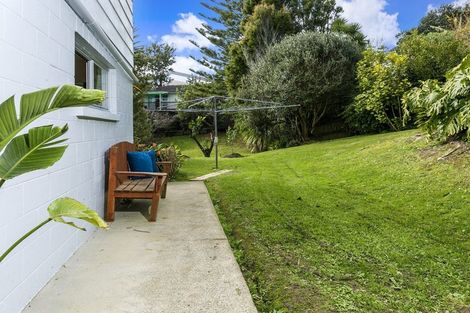 Photo of property in 13 Morriggia Place, Bayview, Auckland, 0629