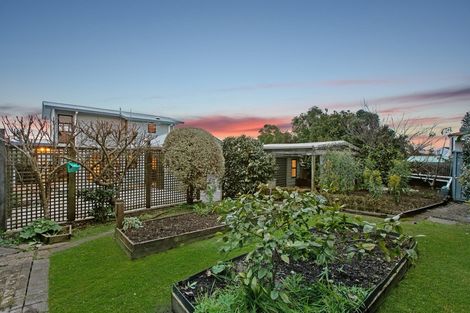 Photo of property in 68 Gulf View Road, Murrays Bay, Auckland, 0630