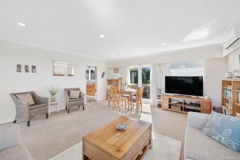 Photo of property in 3 Speedy Crescent, Hillcrest, Auckland, 0627