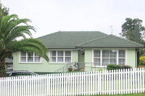 Photo of property in 18 Choice Avenue, Henderson, Auckland, 0612