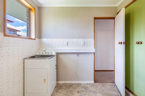 Photo of property in 11 Battersea Place, Richmond Heights, Taupo, 3330