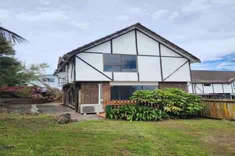 Photo of property in 1/36 Tree View Avenue, Glenfield, Auckland, 0629