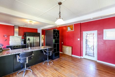 Photo of property in 25b Clearmont Crescent, Blagdon, New Plymouth, 4310