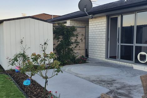 Photo of property in Waterview Estate, 86/4 Greystone Place, Omokoroa, 3114