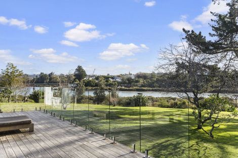 Photo of property in 58 Cobham Crescent, Kelston, Auckland, 0602