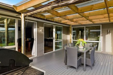 Photo of property in 75 Carroll Place, Owhata, Rotorua, 3010