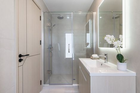 Photo of property in 14 Glann Lane, Flat Bush, 2019