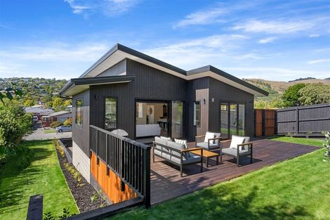 Photo of property in 38 Landsdowne Terrace, Cashmere, Christchurch, 8022