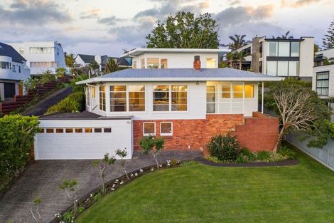 Photo of property in 122 Paritai Drive, Orakei, Auckland, 1071