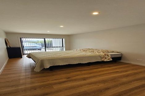 Photo of property in 54 View Road, Campbells Bay, Auckland, 0630