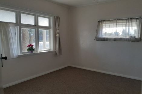 Photo of property in 18 Cornfoot Street, Castlecliff, Whanganui, 4501
