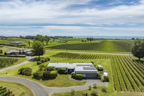 Photo of property in 11 Tirohanga Road, Haumoana, Hastings, 4180