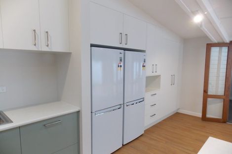 Photo of property in 25 Everton Terrace, Kelburn, Wellington, 6012