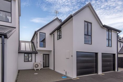 Photo of property in 8/140 Office Road, Merivale, Christchurch, 8014